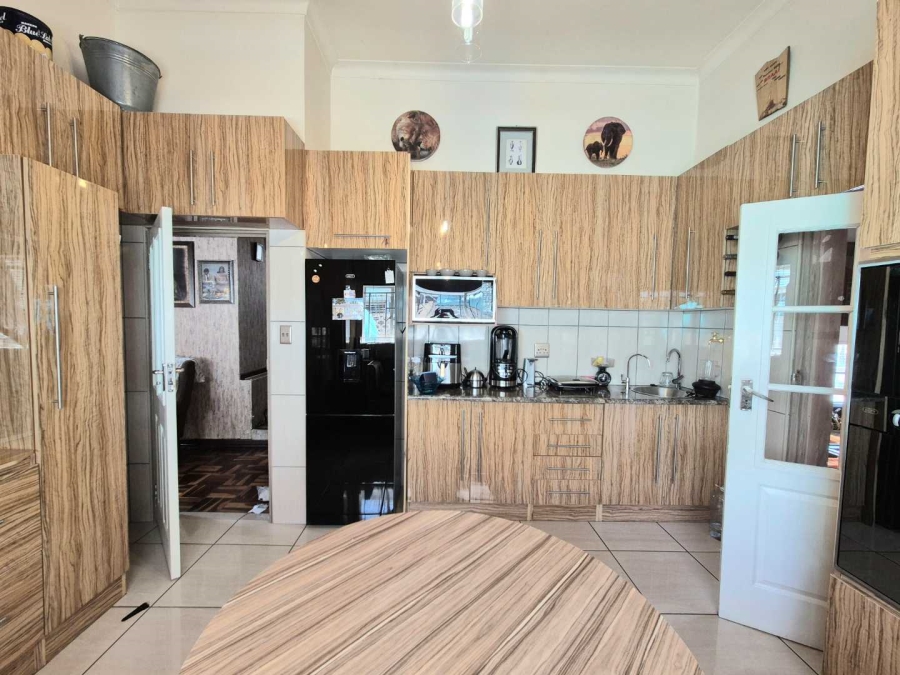 4 Bedroom Property for Sale in Fleurdal Free State